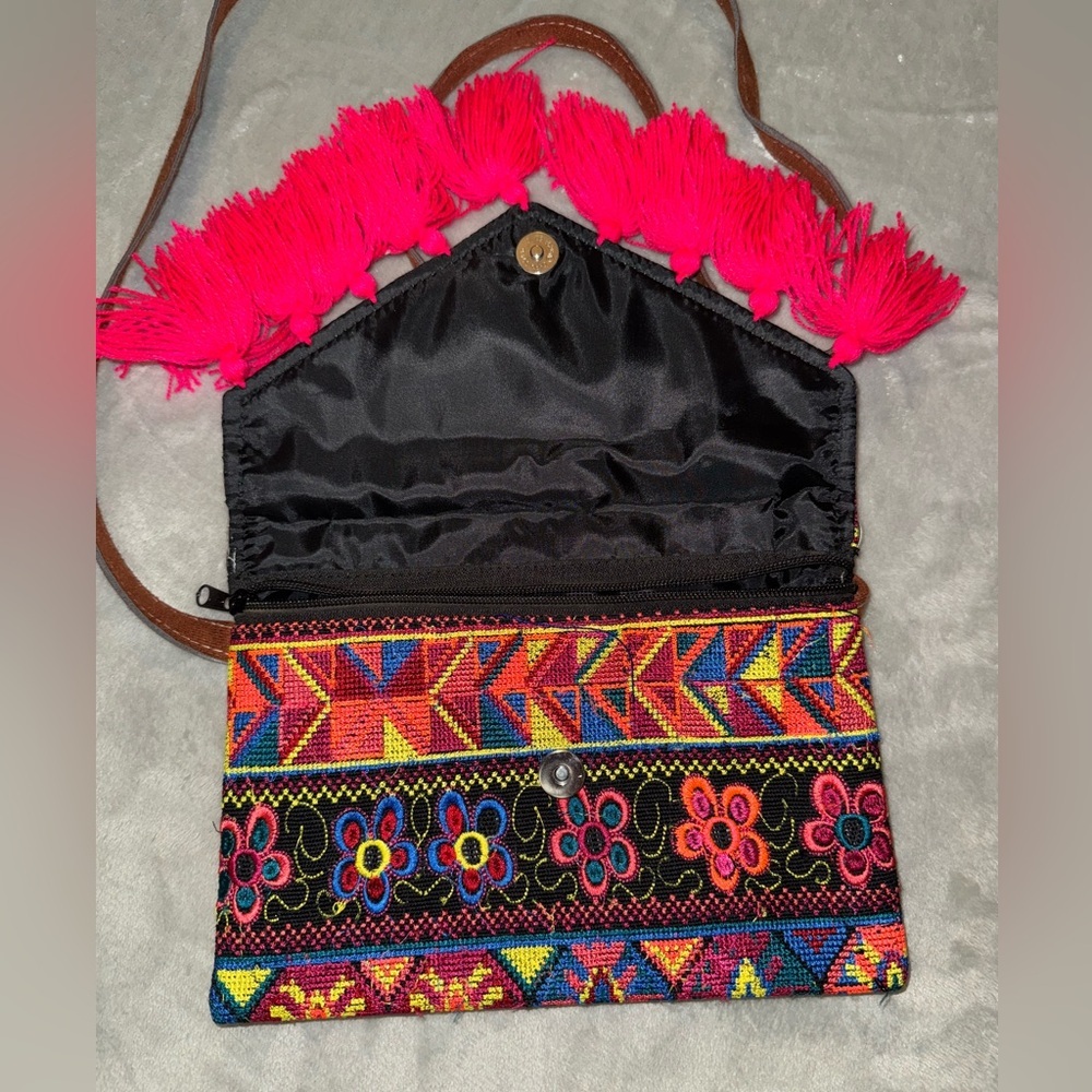 Colorful Patterned Crossbody Bag with Tassels - Picture 3 of 7
